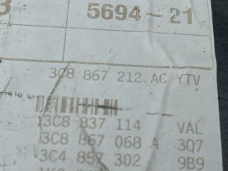 bontott VW PASSAT B7 Jobb hátsó Ajtó Kárpit