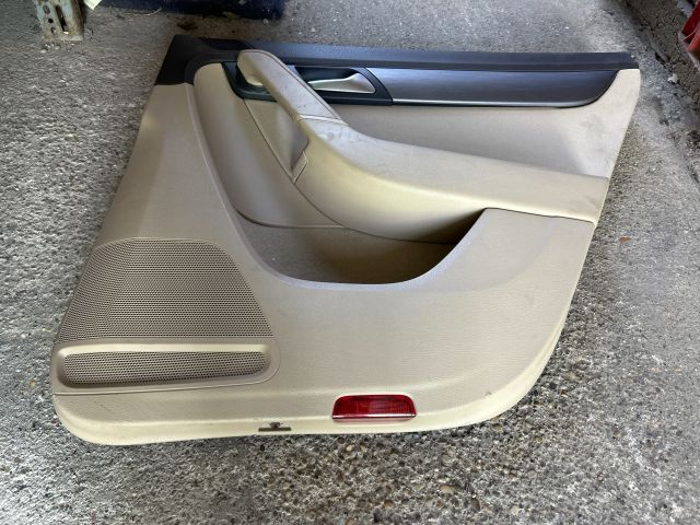 bontott VW PASSAT B7 Jobb hátsó Ajtó Kárpit