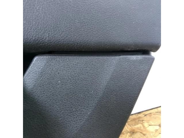 bontott VW PASSAT B7 Jobb hátsó Ajtó Kárpit