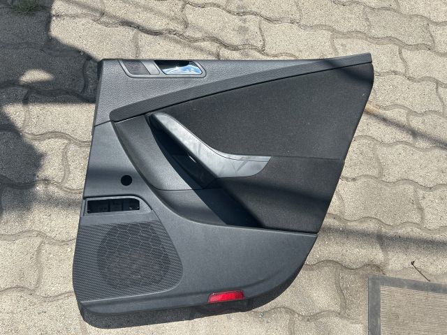 bontott VW PASSAT B7 Jobb hátsó Ajtó Kárpit