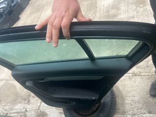 bontott VW PASSAT B7 Jobb hátsó Ajtó (Részeivel)