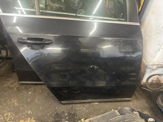 bontott VW PASSAT B7 Jobb hátsó Ajtó (Részeivel)