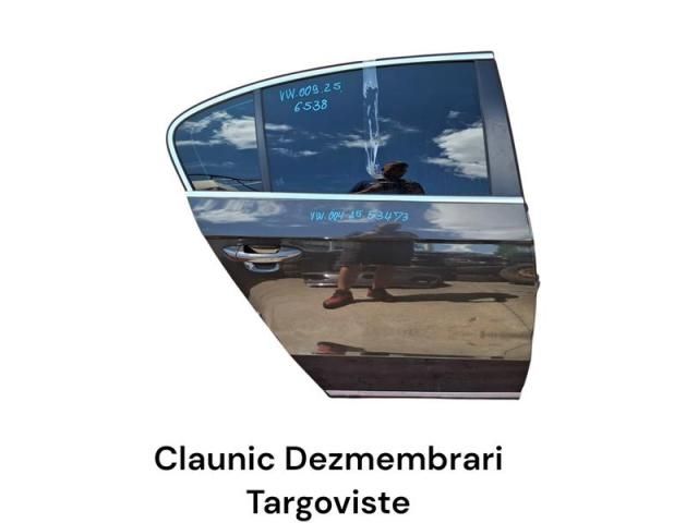 bontott VW PASSAT B7 Jobb hátsó Ajtó (Üres lemez)