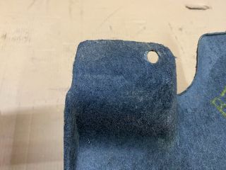 bontott VW PASSAT B7 Jobb hátsó Dobbetét (Kerékjárati, Műanyag)