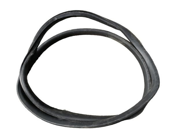 bontott VW PASSAT B7 Jobb hátsó Gumikéder