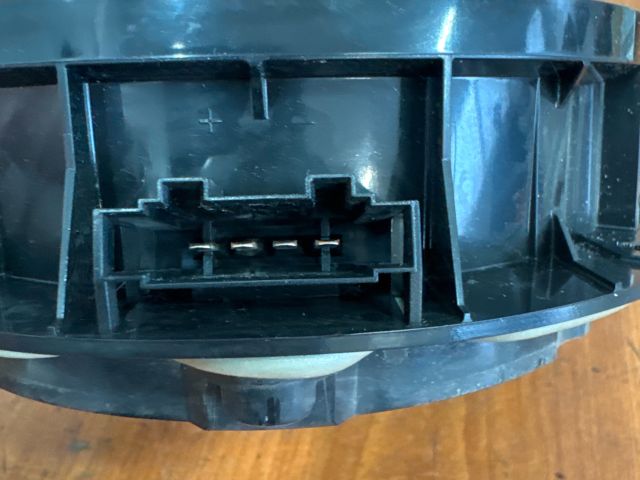 bontott VW PASSAT B7 Jobb hátsó Hangszóró