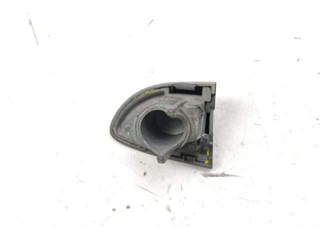 bontott VW PASSAT B7 Jobb hátsó Kilincs Burkolat