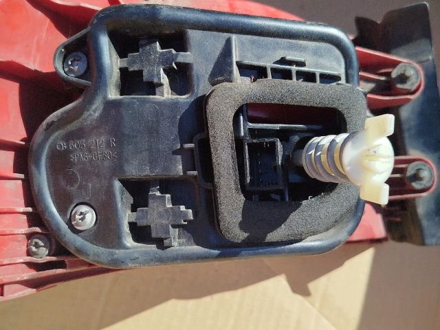 bontott VW PASSAT B7 Jobb Hátsó Lámpa