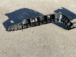 bontott VW PASSAT B7 Jobb hátsó Lökhárító Tartó (Műanyag)