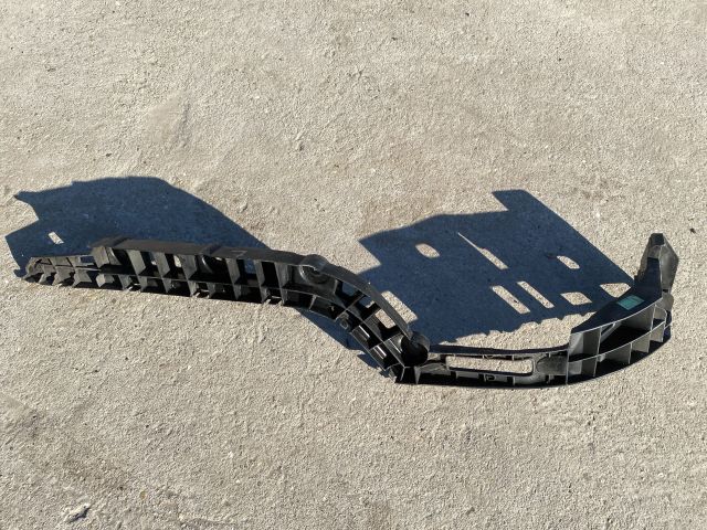 bontott VW PASSAT B7 Jobb hátsó Lökhárító Tartó (Műanyag)