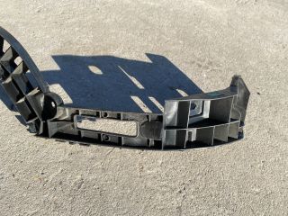 bontott VW PASSAT B7 Jobb hátsó Lökhárító Tartó (Műanyag)