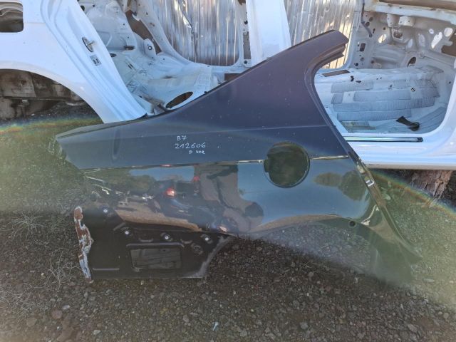 bontott VW PASSAT B7 Jobb hátsó Negyed Karosszéria Csomag