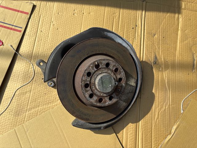 bontott VW PASSAT B7 Jobb hátsó Tengelycsonk