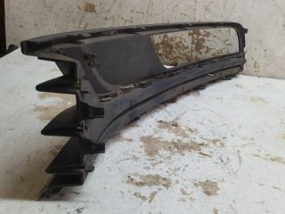 bontott VW PASSAT B7 Jobb Ködfényszóró Lámpakeret