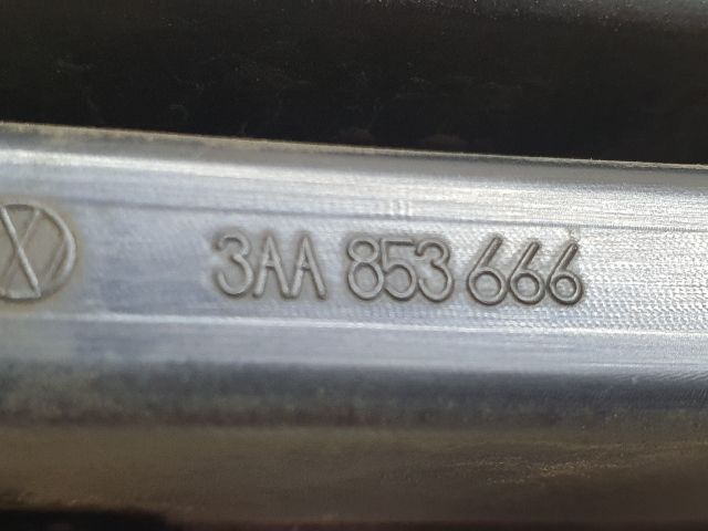 bontott VW PASSAT B7 Jobb Ködfényszóró Lámpakeret