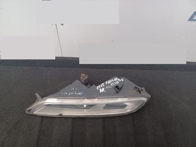 bontott VW PASSAT B7 Jobb Ködfényszóró