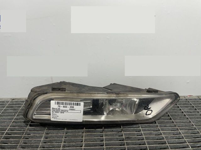 bontott VW PASSAT B7 Jobb Ködfényszóró