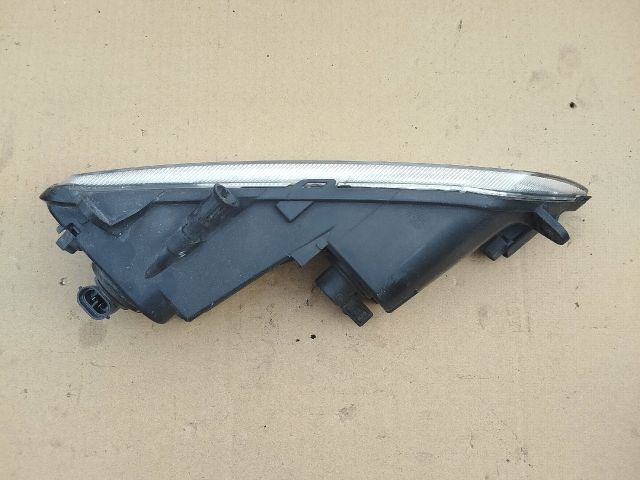 bontott VW PASSAT B7 Jobb Ködfényszóró