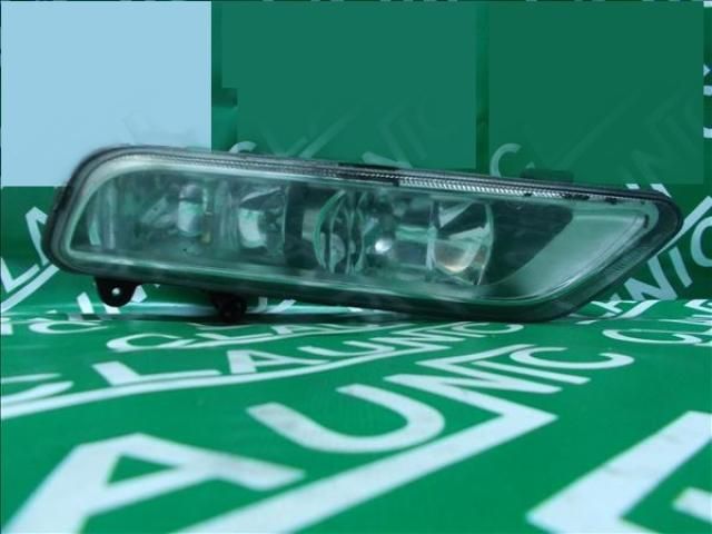 bontott VW PASSAT B7 Jobb Ködfényszóró