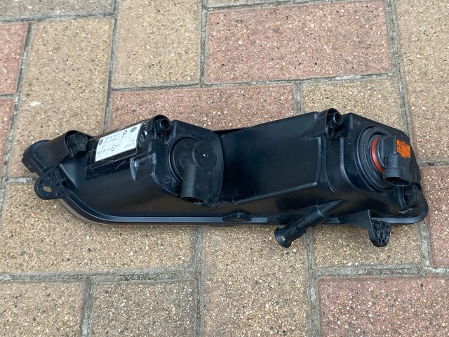 bontott VW PASSAT B7 Jobb Ködlámpa Rács