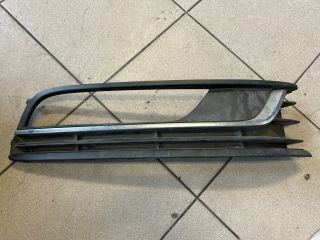 bontott VW PASSAT B7 Jobb Ködlámpa Rács