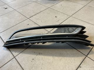 bontott VW PASSAT B7 Jobb Ködlámpa Rács