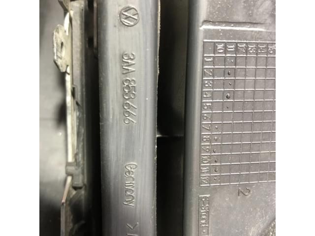 bontott VW PASSAT B7 Jobb Ködlámpa Rács