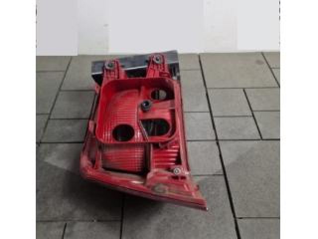 bontott VW PASSAT B7 Jobb Külső Hátsó Lámpa