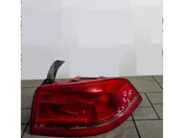 bontott VW PASSAT B7 Jobb Külső Hátsó Lámpa