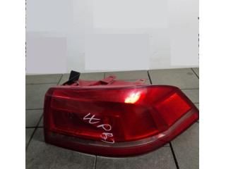 bontott VW PASSAT B7 Jobb Külső Hátsó Lámpa