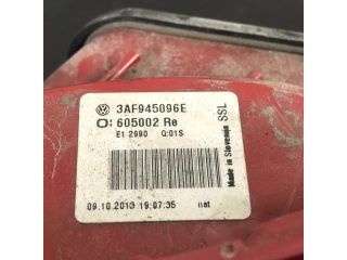 bontott VW PASSAT B7 Jobb Külső Hátsó Lámpa