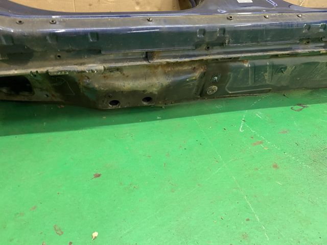 bontott VW PASSAT B7 Jobb Küszöb