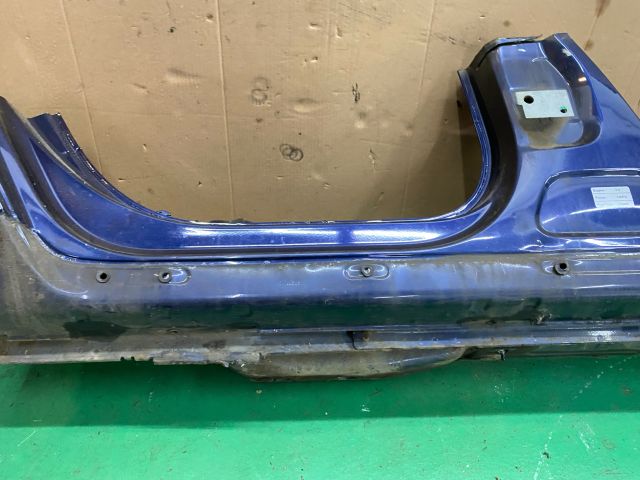 bontott VW PASSAT B7 Jobb Küszöb