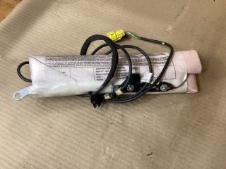 bontott VW PASSAT B7 Jobb Oldallégzsák