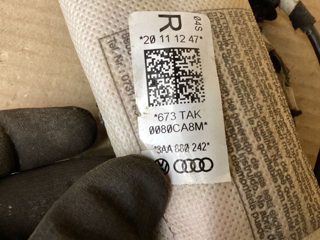 bontott VW PASSAT B7 Jobb Oldallégzsák