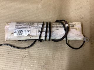 bontott VW PASSAT B7 Jobb Oldallégzsák