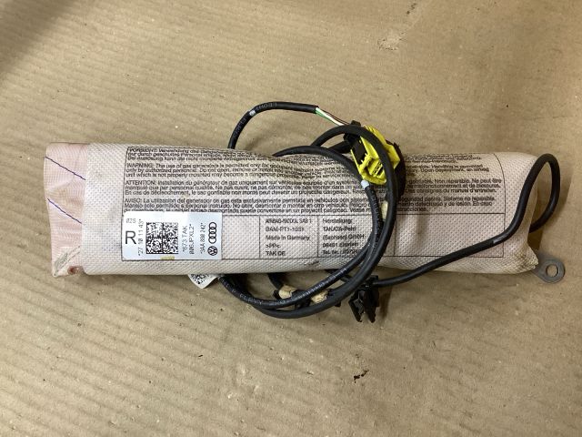 bontott VW PASSAT B7 Jobb Oldallégzsák