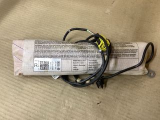 bontott VW PASSAT B7 Jobb Oldallégzsák