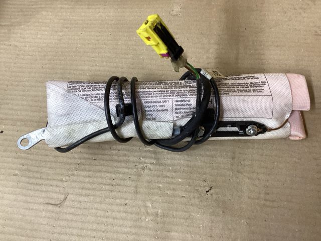 bontott VW PASSAT B7 Jobb Oldallégzsák