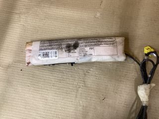 bontott VW PASSAT B7 Jobb Oldallégzsák