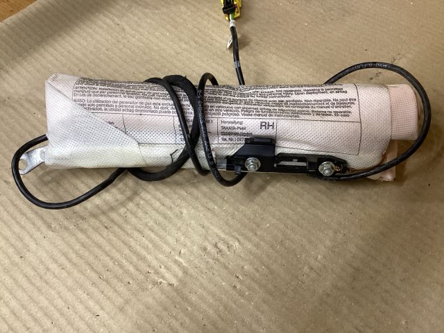 bontott VW PASSAT B7 Jobb Oldallégzsák