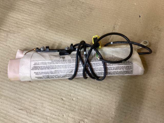 bontott VW PASSAT B7 Jobb Oldallégzsák