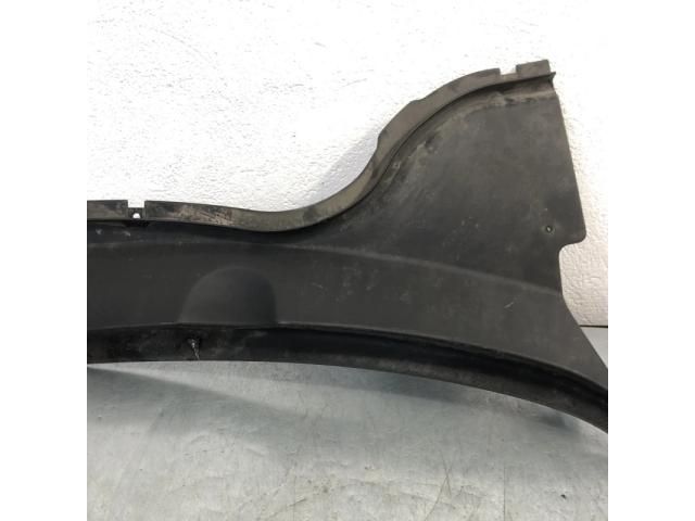 bontott VW PASSAT B7 Jobb Szélvédő Alatti Vízelvezető Műanyag