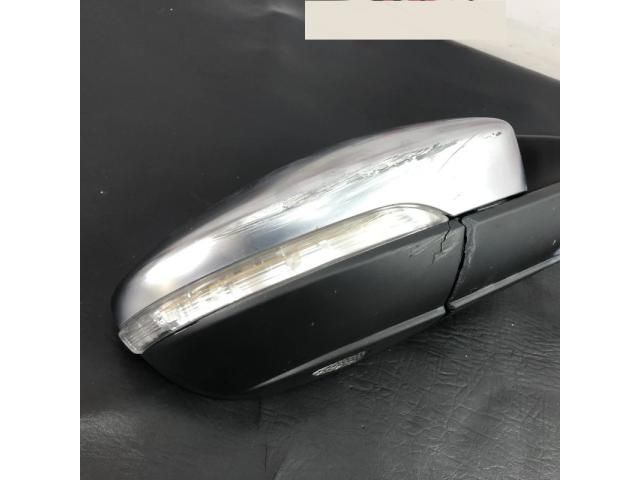 bontott VW PASSAT B7 Jobb Visszapillantó Tükör (Elektromos)