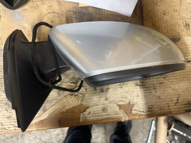 bontott VW PASSAT B7 Jobb Visszapillantó Tükör (Elektromos)