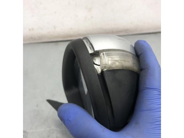 bontott VW PASSAT B7 Jobb Visszapillantó Tükör (Elektromos)