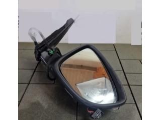 bontott VW PASSAT B7 Jobb Visszapillantó Tükör (Elektromos)