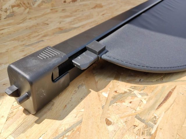 bontott VW PASSAT B7 Kalaptartó