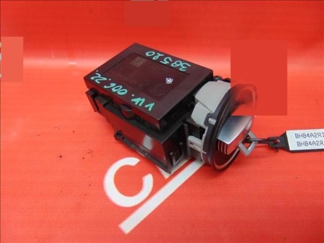 bontott VW PASSAT B7 Kártyaolvasó