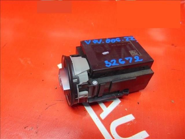 bontott VW PASSAT B7 Kártyaolvasó